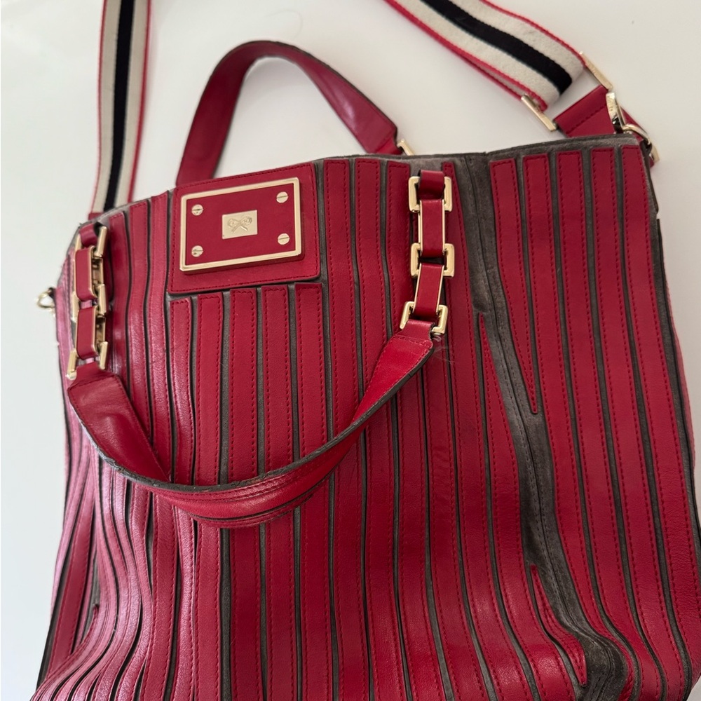 Anya Hindmarch Red leather and grey suede
Striped Shoulder Bag